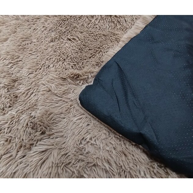 hnedá chlpatá podložka 01-